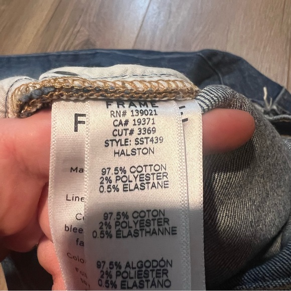 Frame Denim Le Sylvie Slender Straight in Halston Blue - Picture 8 of 12